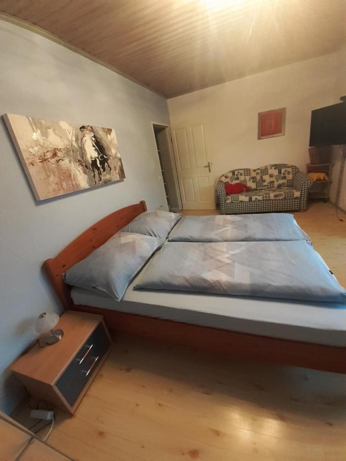 Appartment Andrea Eugendorf Buitenkant foto